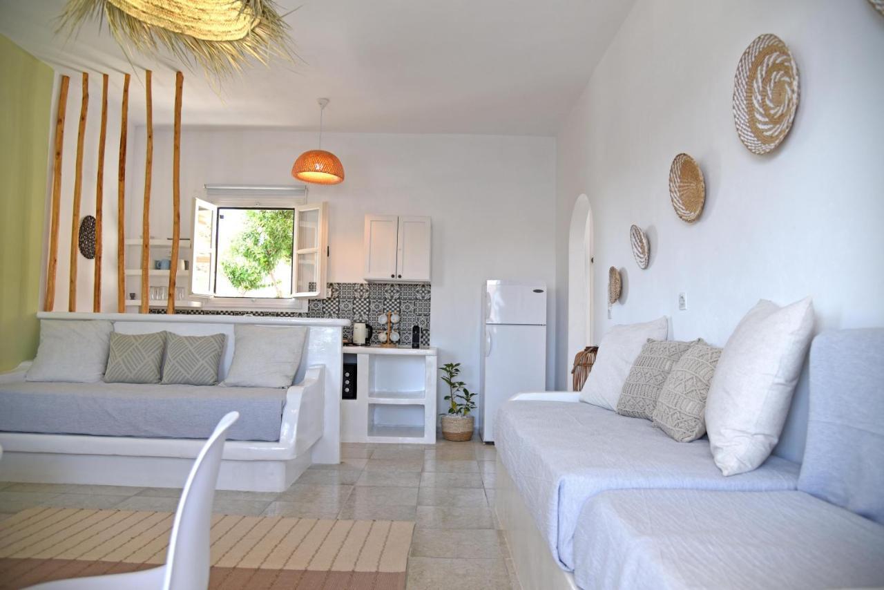 Nefeli Suites Kythnos Loutrá Dış mekan fotoğraf