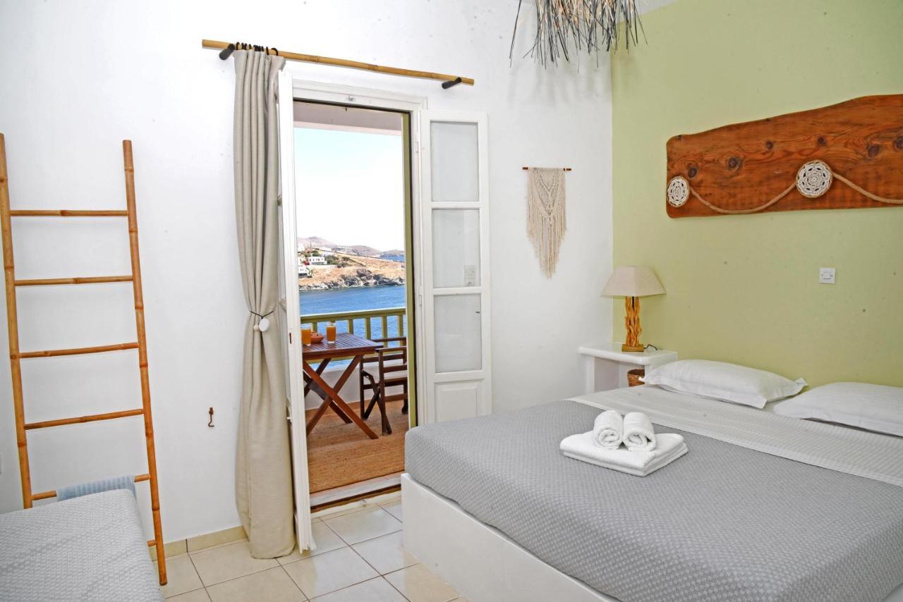 Nefeli Suites Kythnos Loutrá Dış mekan fotoğraf